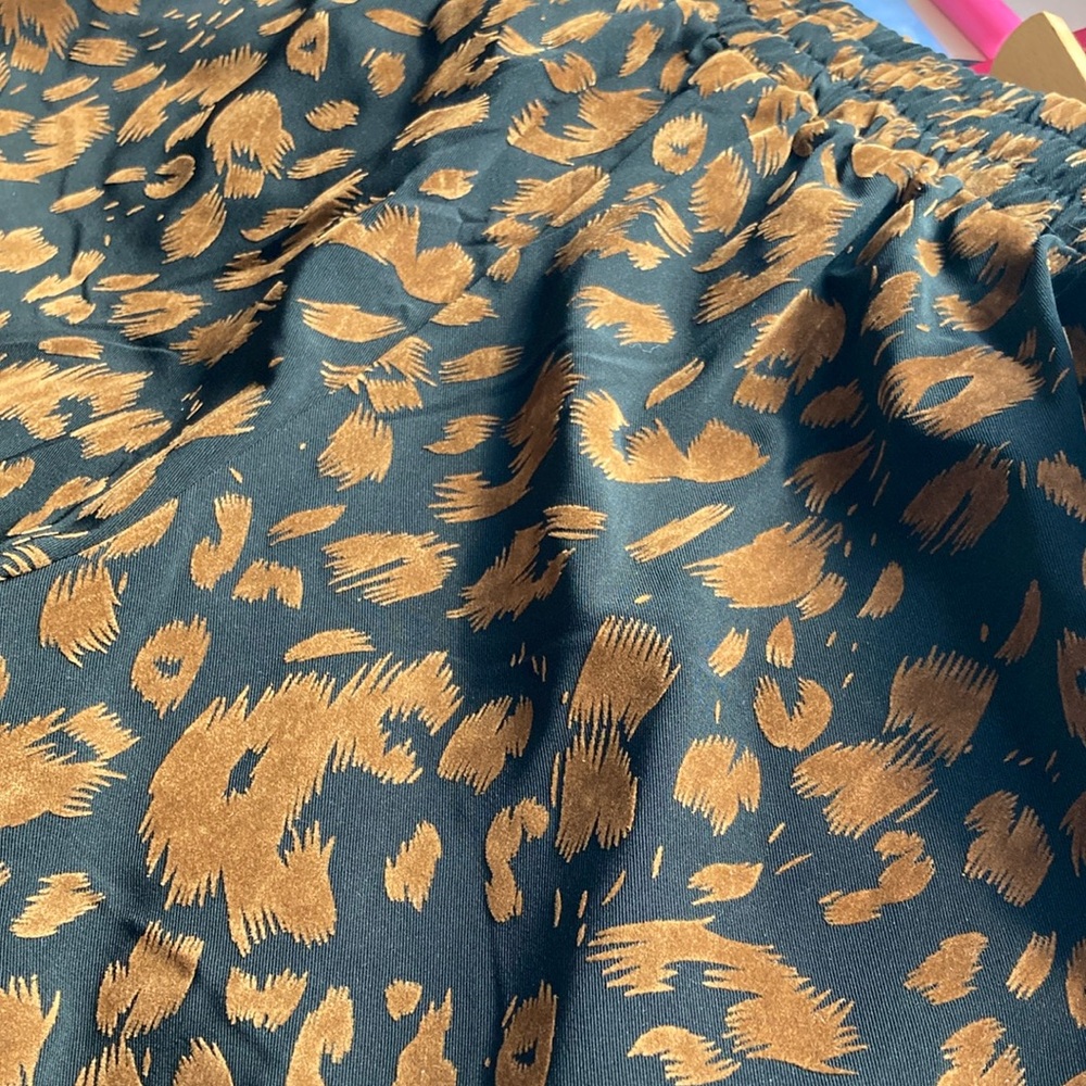Leopard Print Pants - Picture 4 of 5